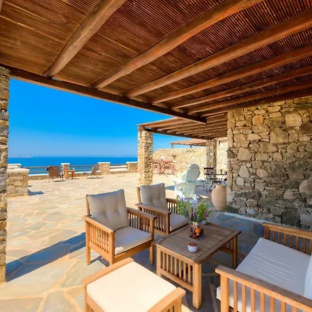 Sundance With Outdoor Private Jacuzzi